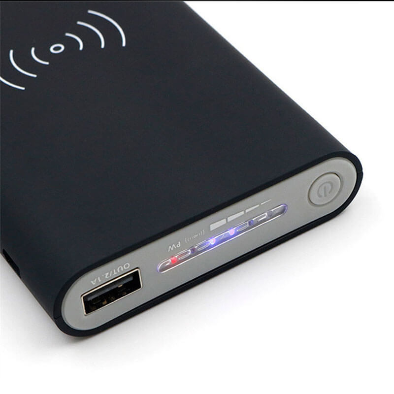 10000MAH Power Bank with Wireless Charger Pad (For Smart Phones, Airpods )